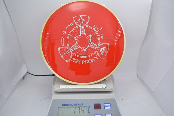 Axiom Proxy - Neutron - Nailed It Disc Golf