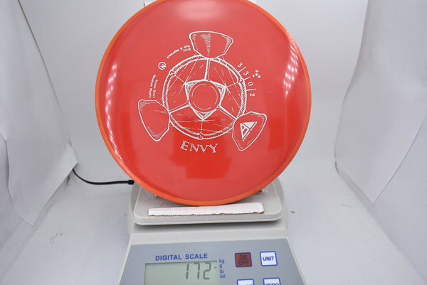 Axiom Envy - Neutron - Nailed It Disc Golf