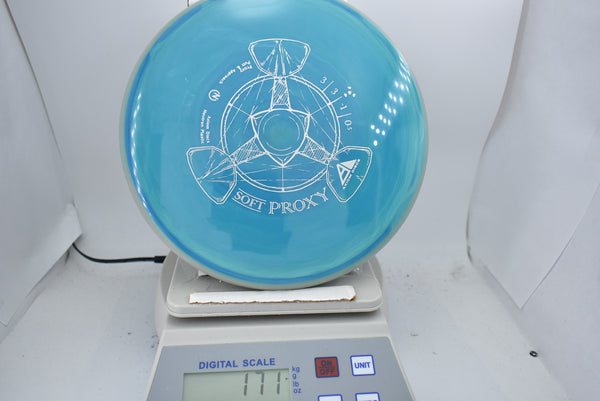 Axiom Proxy - Neutron - Nailed It Disc Golf