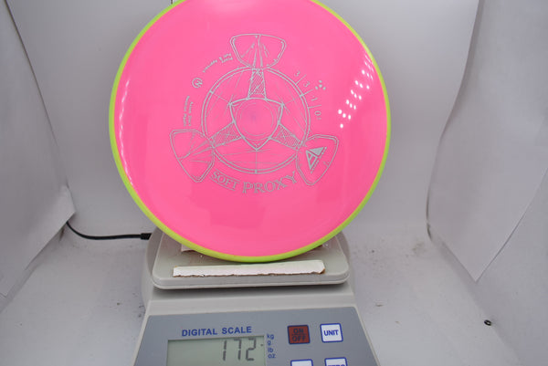 Axiom Proxy - Neutron - Nailed It Disc Golf